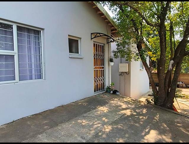 1 BEDROOM PROPERTY TO RENT IN FORT GALE